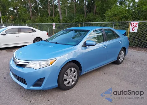 2012 Toyota Camry Le z USA, uszkodzony, nr VIN 4T1BF1FK8CU517092